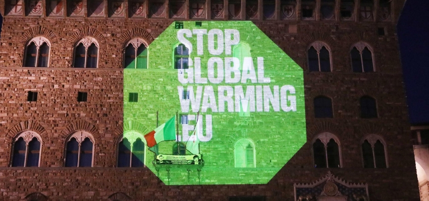 Image accompanying «Il #PNRR italiano? Il meno #verde d'Europa. Solo il 16% delle risorse servirà davvero a ridurre la nostra impronta ecologica, contro il 23% della Francia, il 3
