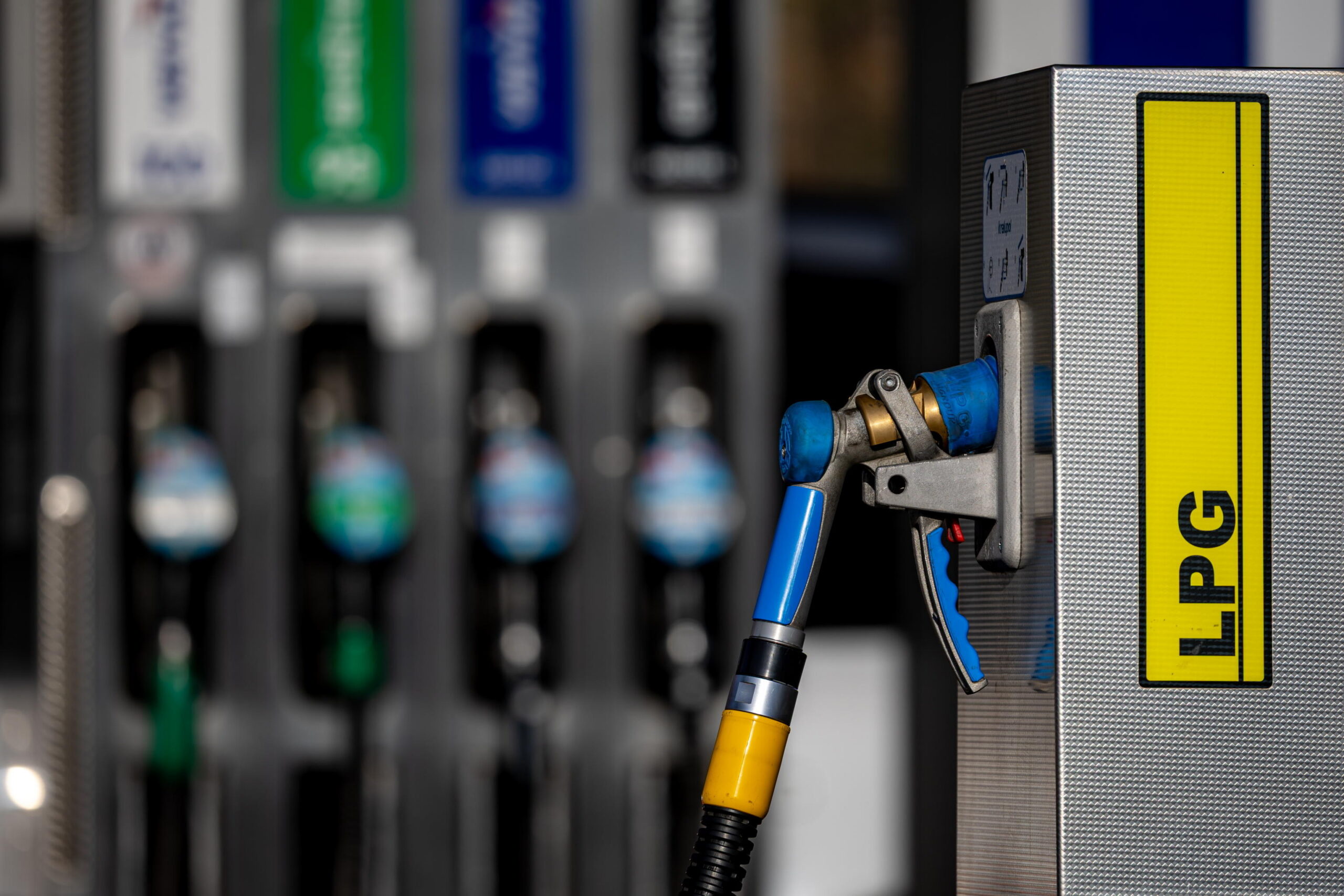Taglio Accise Carburanti 2026 News Perché tagliare le accise può essere un problema | Pagella Politica