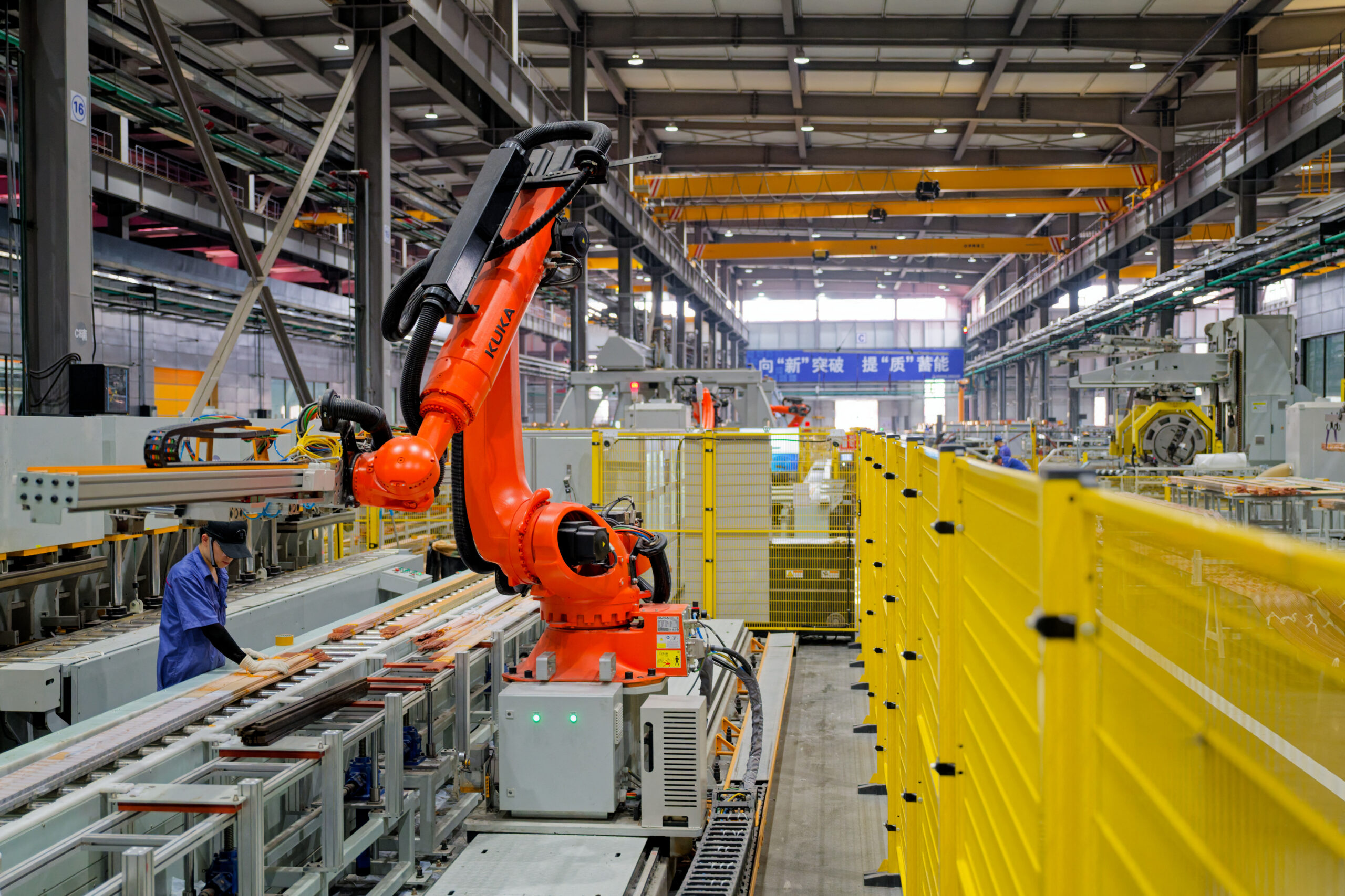 Boosting R&D Investment and Economic Growth in Italy